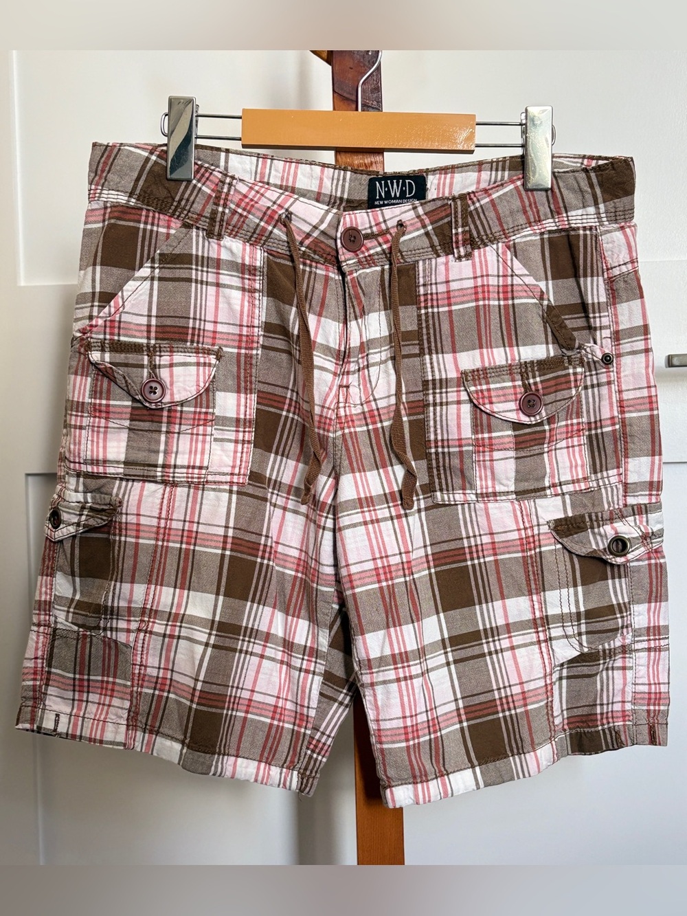 NWD New Woman Design Plaid Cargo Shorts Y2K Pink Brown Utility Size 10